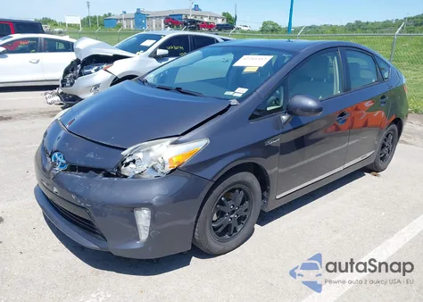 2013 Toyota Prius Three z USA, uszkodzony, nr VIN JTDKN3DU9D1646517